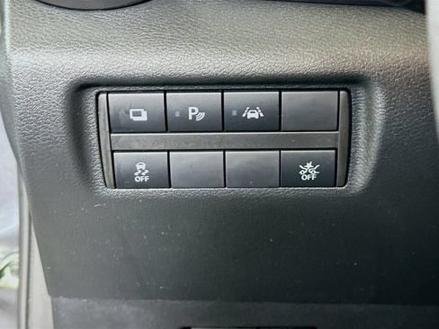 Used 2023 Nissan Versa S w/ Trunk Package FWD image 11
