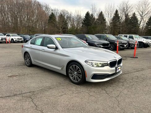 Used 2019 BMW 530i xDrive AWD/4WD image 8