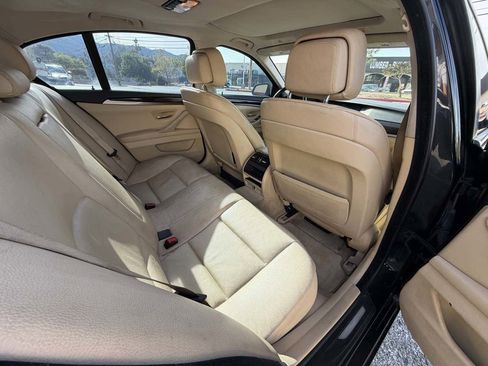 Used 2011 BMW 528i Sedan image 12