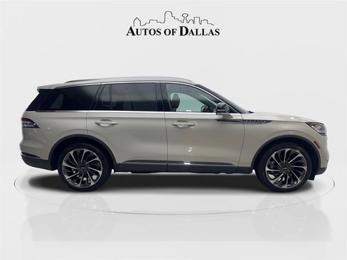 Used 2022 Lincoln Aviator Reserve w/ Equipment Group 201A image 10