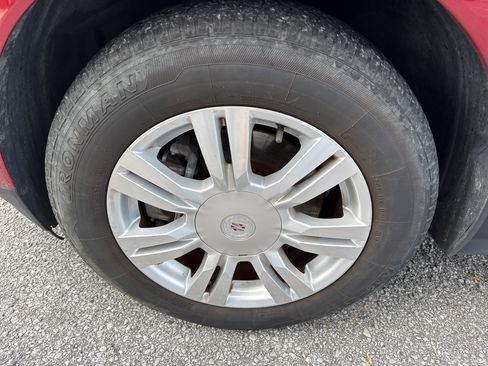Used 2016 Cadillac SRX Luxury w/ Driver Awareness Package image 41