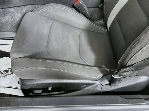 Used 2020 Chevrolet Camaro LT RWD image 18