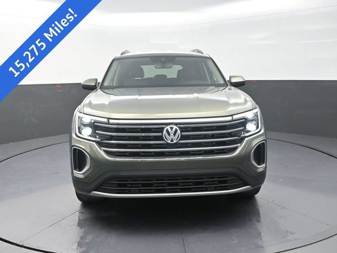 Used 2026 Volkswagen Atlas SE AWD/4WD image 2