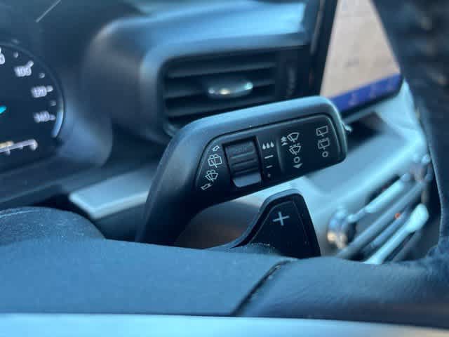 Used 2020 Ford Explorer XLT RWD image 14
