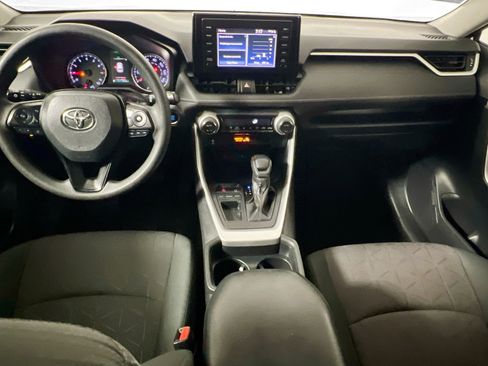 Used 2019 Toyota RAV4 XLE image 30