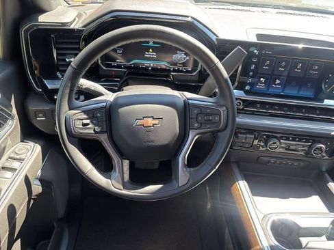 Used 2024 Chevrolet Silverado 2500 High Country w/ High Country Premium Package AWD/4WD image 26