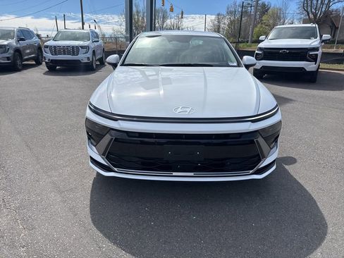 Used 2025 Hyundai Sonata SEL image 8