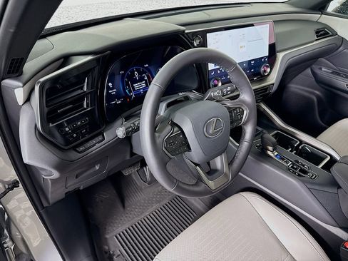 Certified 2025 Lexus TX 350 AWD w/ Technology Package image 9
