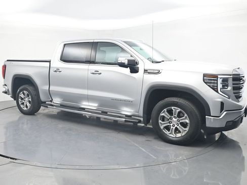 Used 2022 GMC Sierra 1500 SLT image 5