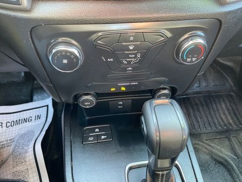 Used 2020 Ford Ranger XL w/ Equipment Group 101A Mid image 18