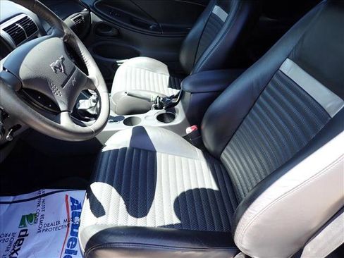 Used 2003 Ford Mustang Mach 1 RWD image 8