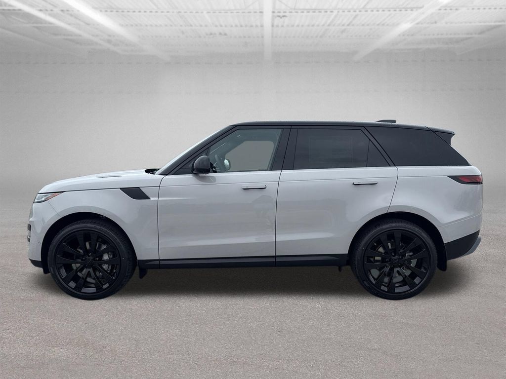 New 2026 Land Rover Range Rover Sport SE AWD/4WD image 2
