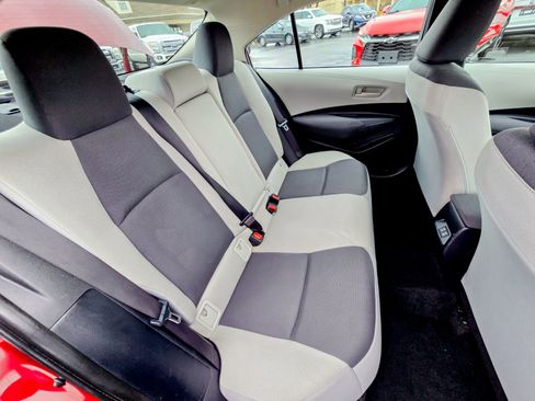 Used 2023 Toyota Corolla LE image 23