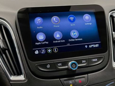 Used 2020 Chevrolet Malibu LT FWD image 16