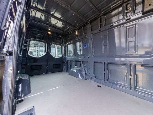 New 2026 Mercedes-Benz Sprinter 2500 image 29
