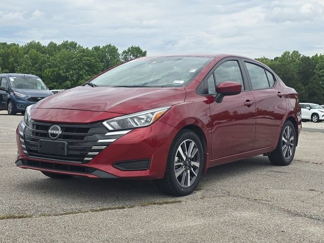 Used 2024 Nissan Versa SV w/ Trunk Package FWD image 1