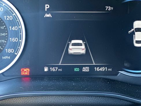Used 2023 Genesis G70 2.0T RWD image 26