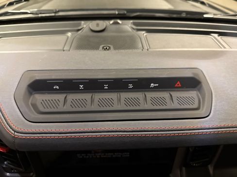 New 2025 Ford Bronco Raptor image 16