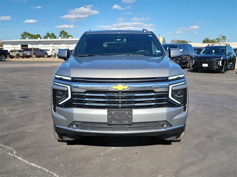 Used 2025 Chevrolet Tahoe LT w/ Comfort Package image 9