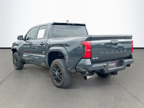 Used 2024 Toyota Tacoma SR5 AWD/4WD image 5