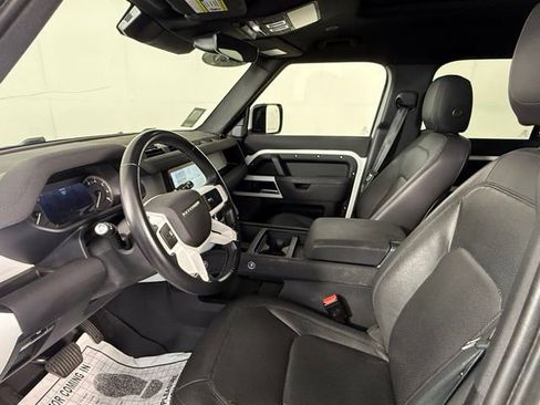 Used 2023 Land Rover Defender 110 S AWD/4WD image 5