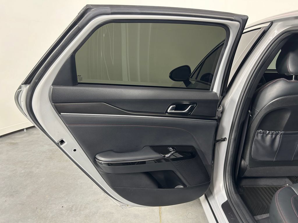 Used 2023 Kia K5 GT FWD image 28