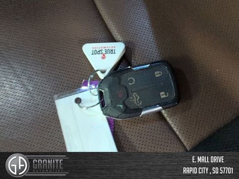Used 2020 Chevrolet Silverado 2500 High Country w/ Safety Package II AWD/4WD image 30