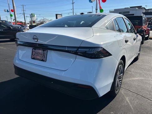 New 2026 Nissan Sentra S image 3