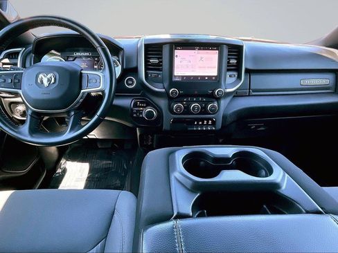 Used 2022 RAM 1500 Big Horn AWD/4WD image 38