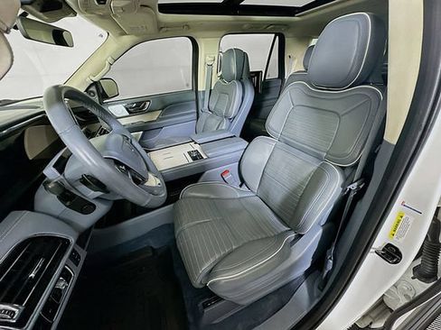 Used 2023 Lincoln Navigator L Black Label AWD/4WD image 22