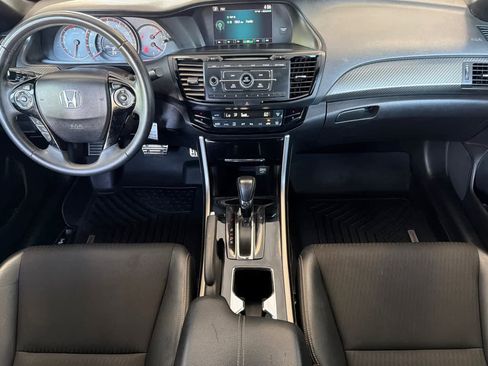 Used 2017 Honda Accord Sport image 3