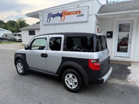 Used 2008 Honda Element LX image 11