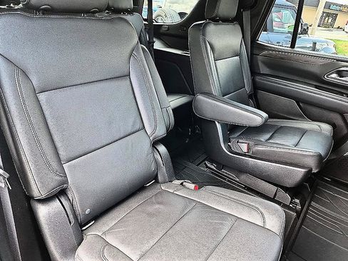 Used 2021 Chevrolet Tahoe LT w/ LT Signature Plus Package AWD/4WD image 33