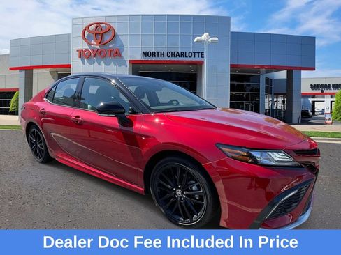 Used 2023 Toyota Camry XSE w/ Navigation Package FWD image 1