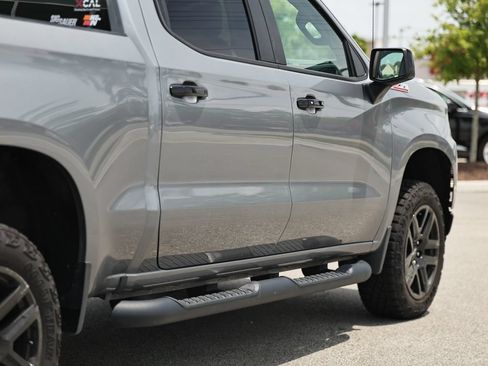Used 2021 Chevrolet Silverado 1500 LT Trail Boss w/ Convenience Package II AWD/4WD image 11