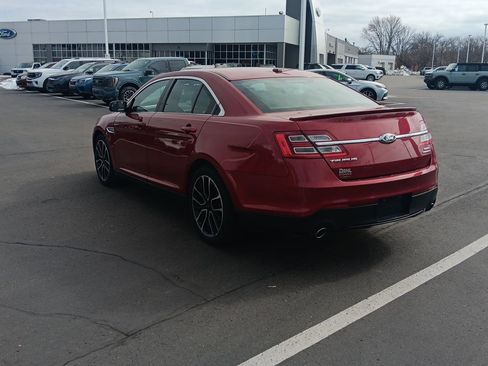 Used 2017 Ford Taurus SEL w/ Equipment Group 201A image 7