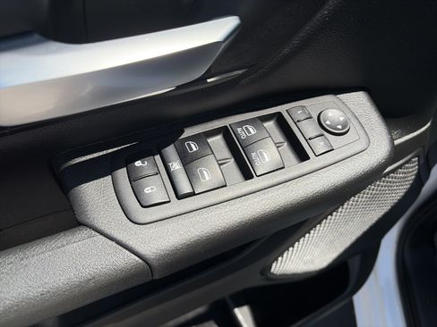 Used 2023 RAM 1500 Tradesman AWD/4WD image 13