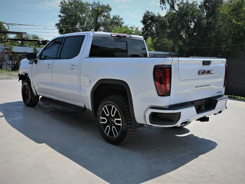 Used 2026 GMC Sierra 1500 AT4 w/ AT4 Premium Package AWD/4WD image 5