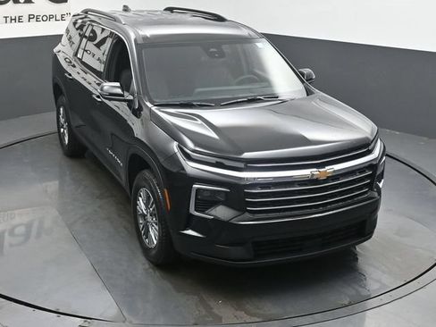 New 2026 Chevrolet Traverse LT FWD image 26
