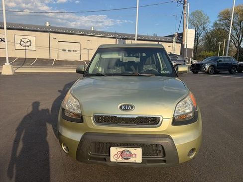 Used 2010 Kia Soul + w/ Audio Pkg image 3