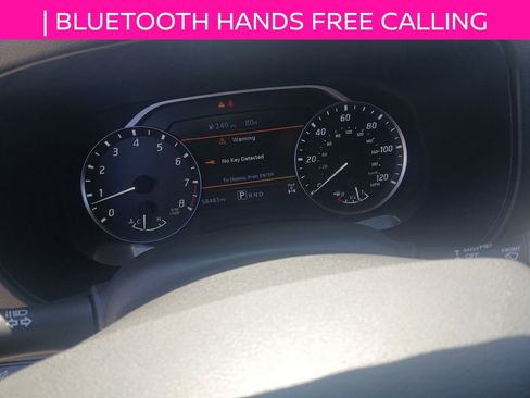 Used 2023 Nissan Frontier SV image 12