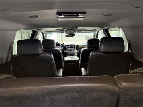 Used 2017 GMC Yukon XL Denali w/ Open Road Package AWD/4WD image 34