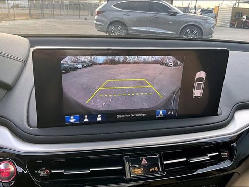 Used 2025 Acura MDX Technology Package image 32