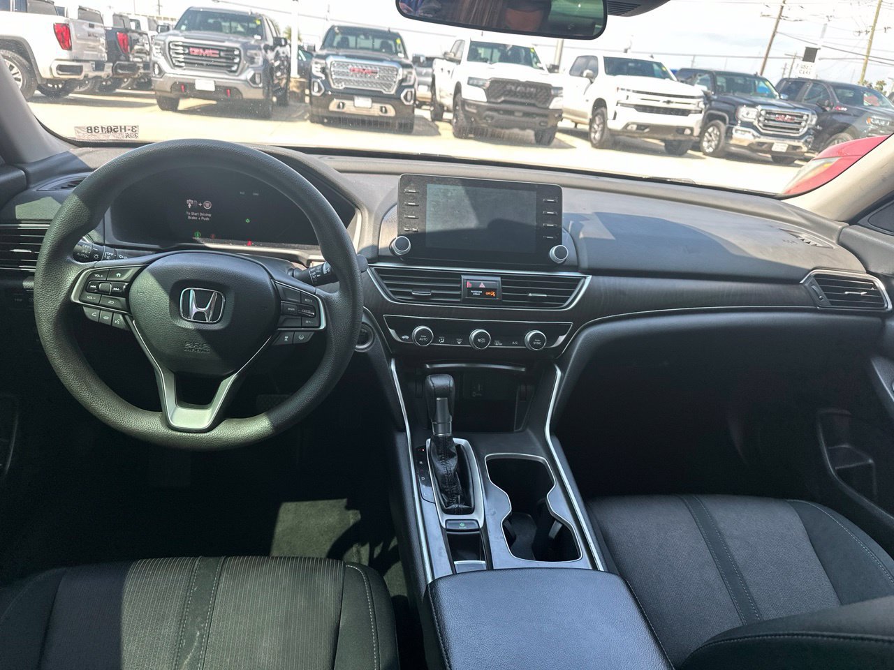 Used 2018 Honda Accord EX image 9