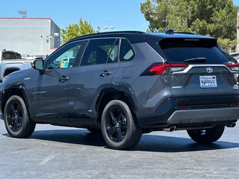 Used 2021 Toyota RAV4 XSE w/ XSE Grade Weather Package AWD/4WD image 7