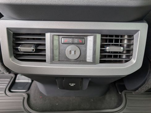 New 2026 Ford F350 Lariat w/ Black Appearance Package image 15