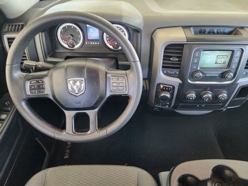 Used 2019 RAM 1500 Express w/ Express Value Package image 28