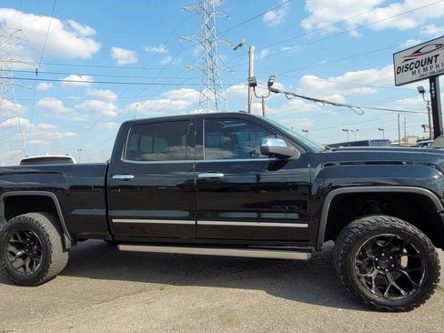 Used 2016 GMC Sierra 1500 Denali image 1