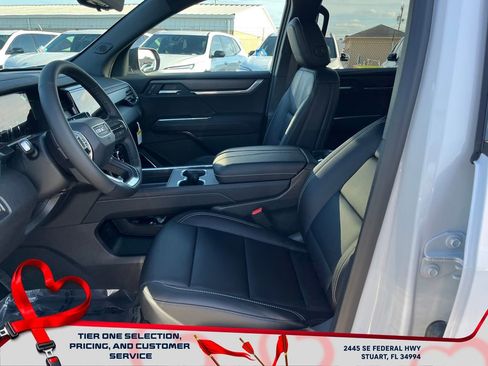 New 2026 GMC Acadia Elevation w/ Elevation Premium Package image 9