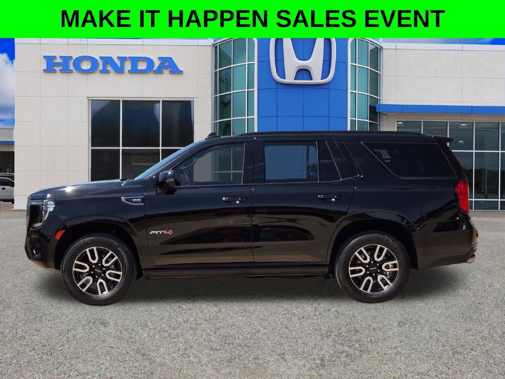 Used 2024 GMC Yukon AT4 w/ AT4 Premium Plus Package AWD/4WD image 6